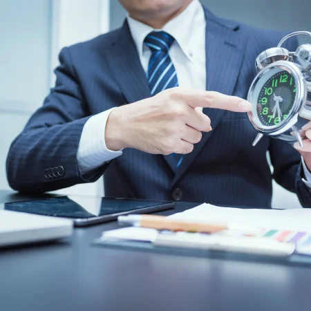 Effective Time Management Techniques for Aspiring Leaders